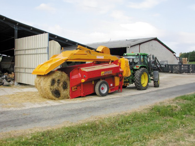 desileuses-pailleuses-trainees-gyrax