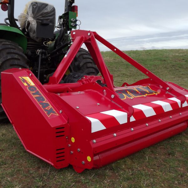 Broyeur horizontal vigne et verger BHVV Gyrax attelage arrière avec rouleau palpeur