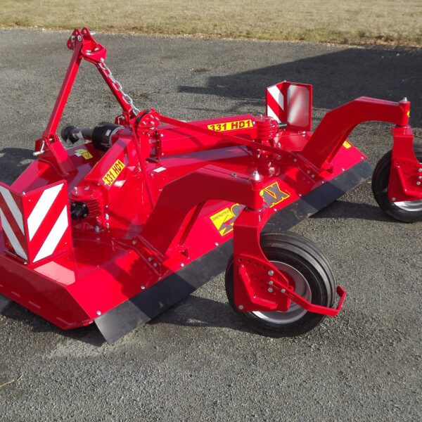 Broyeur Gyrax HD1 331 vue arrière 3/4